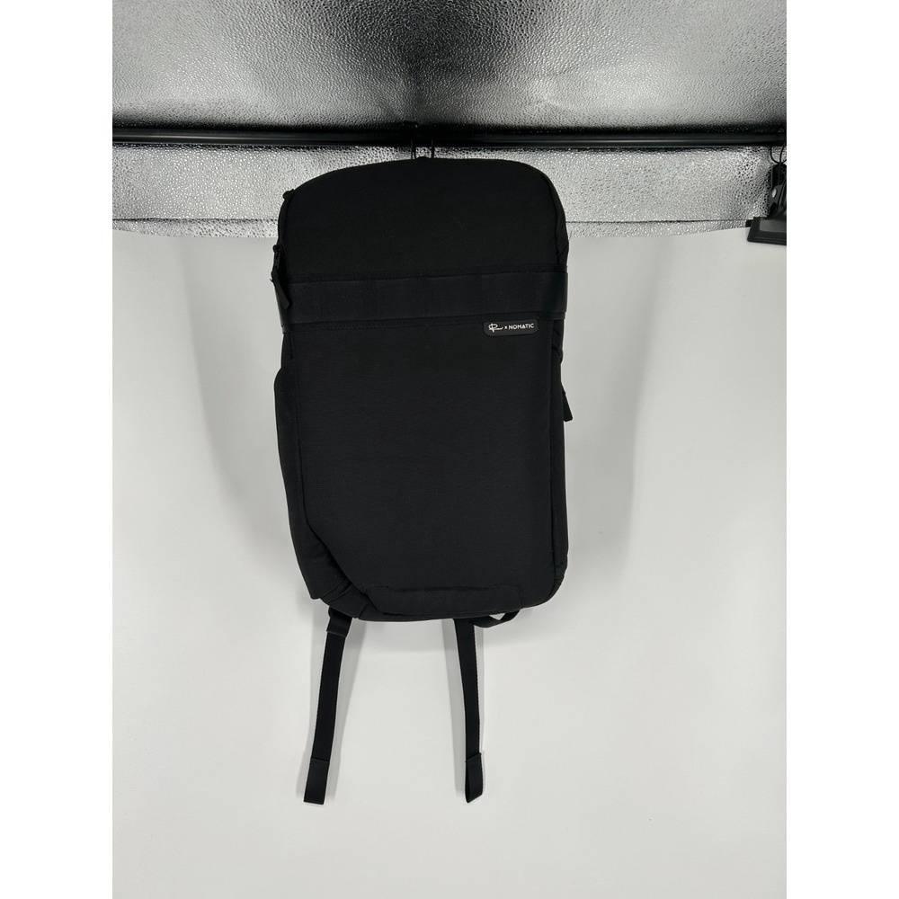 Nomatic Luma‎ Camera Pack 18L Black Camera Backpack Adjustable Shoulder Straps